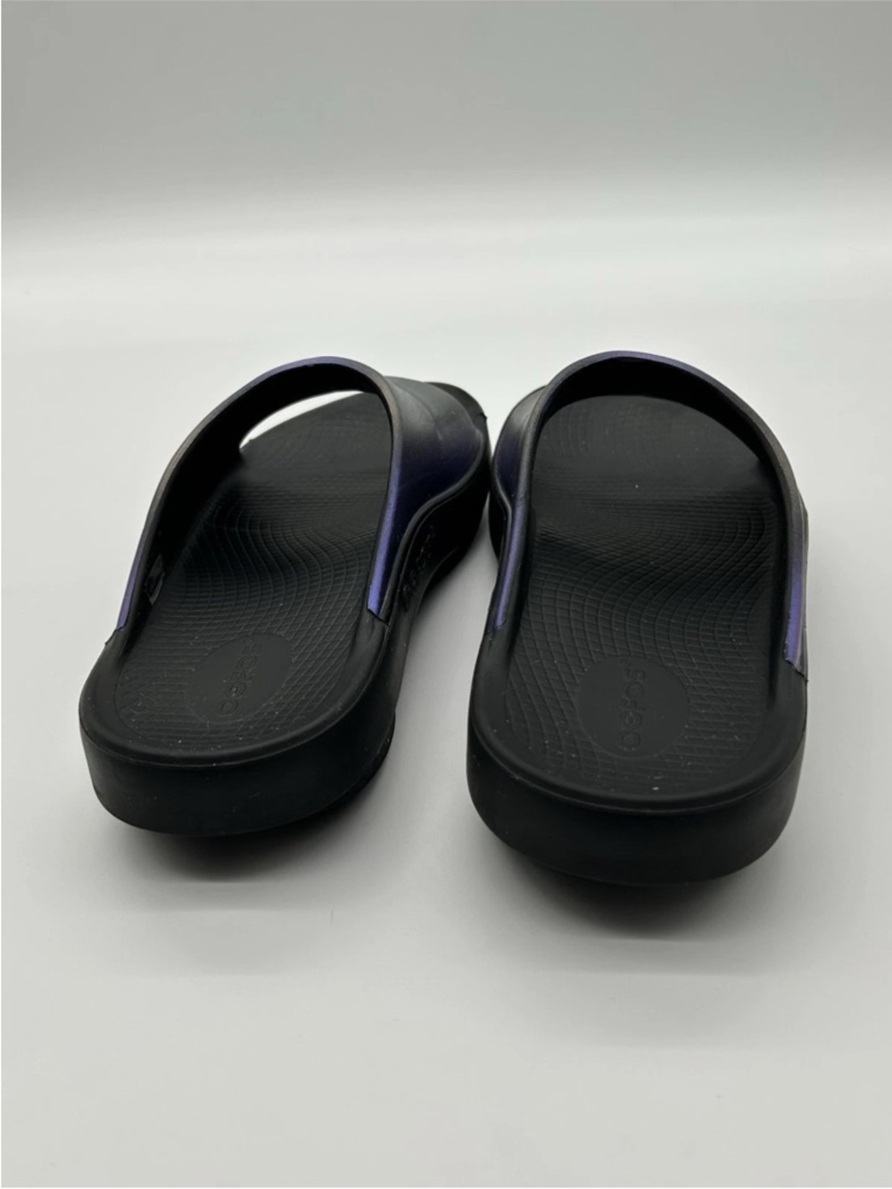 OOFOS Iridescent Slide Sandals in Black with Blue-Green Sheen - Picture 5 of 9